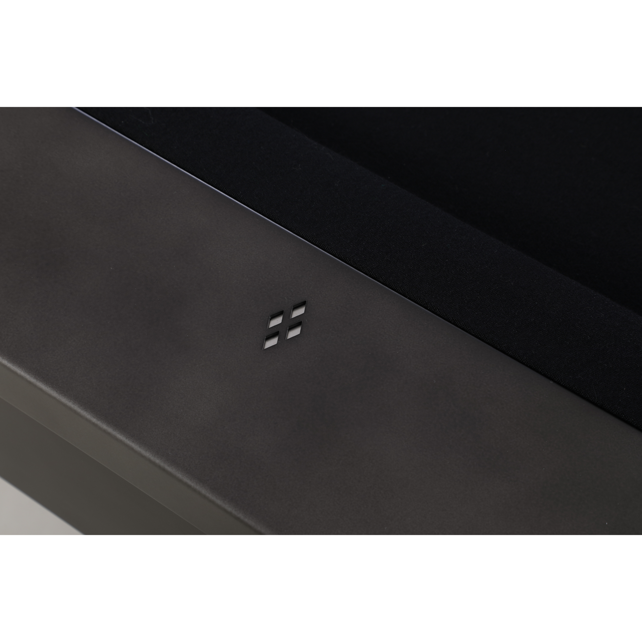 Plank & Hide Felix Pool Table